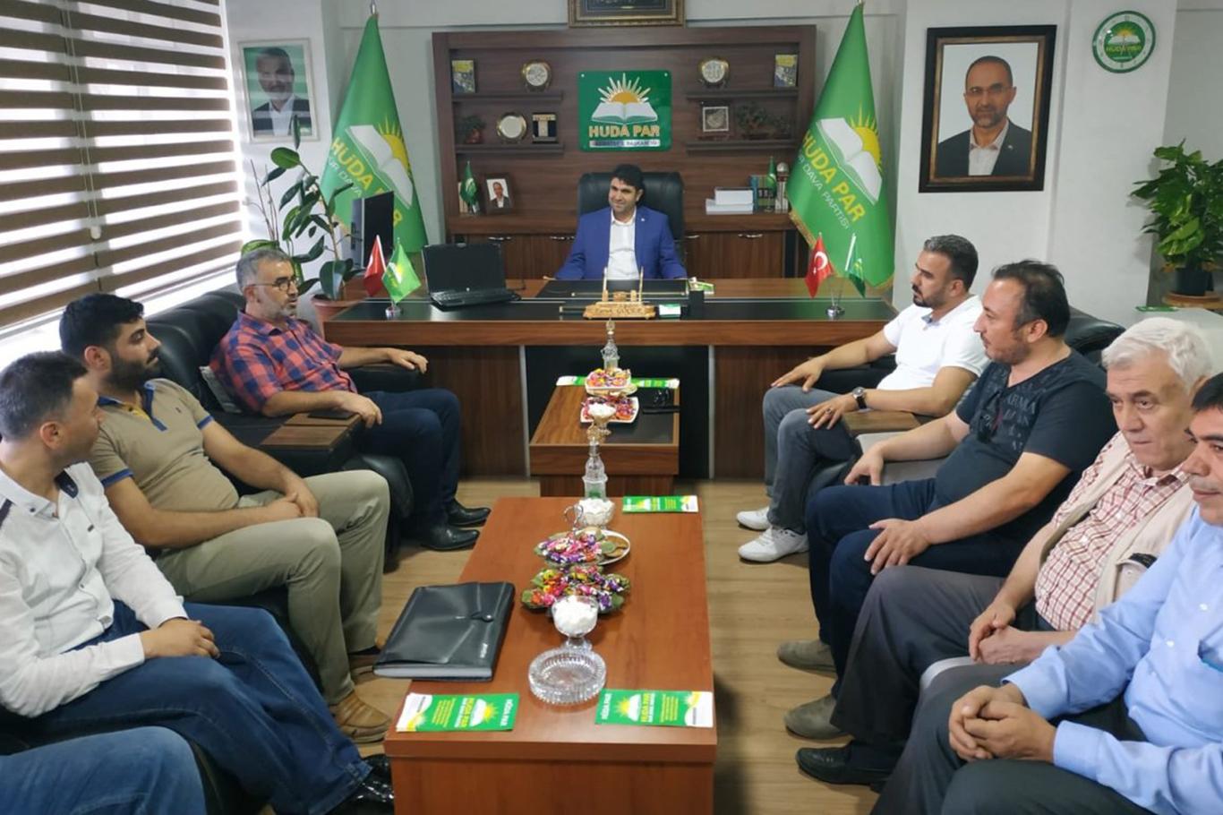 HÜDA PAR Gaziantep İl Başkanlığına taziye ziyaretleri sürüyor